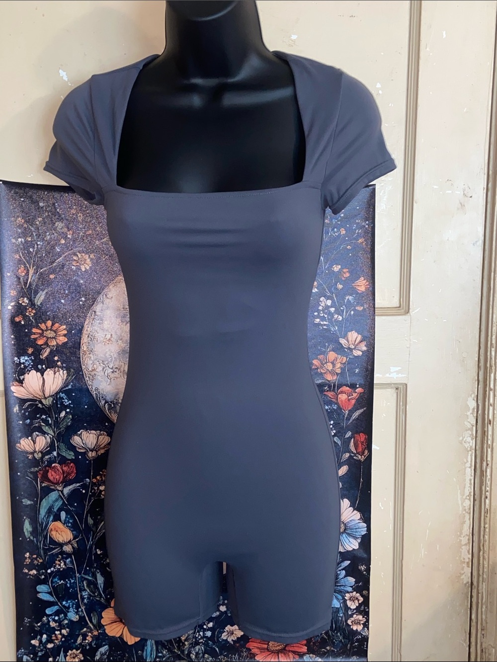 GRAY SPANDEX SHORTY UNITARD Biketard Cycling Bodysuit QINSEN NWOT